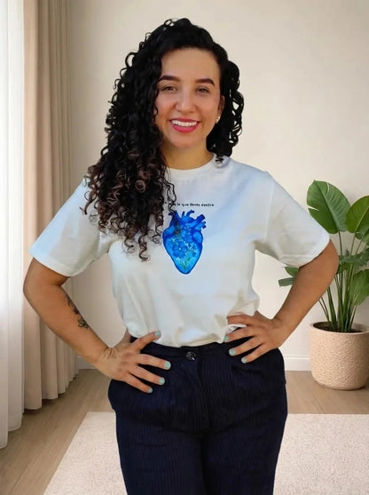 CAMISETA QUE FLOREZCA LO QUE LLEVAS DENTRO
