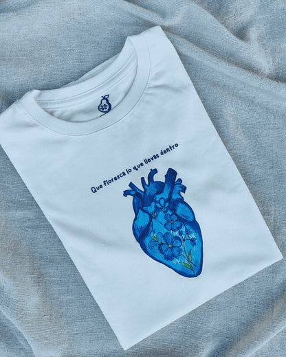 CAMISETA QUE FLOREZCA LO QUE LLEVAS DENTRO